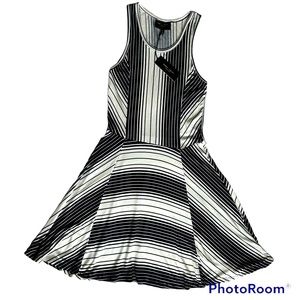 Romeo & Juliet Couture Womens Dress, Size - S, New with tags.